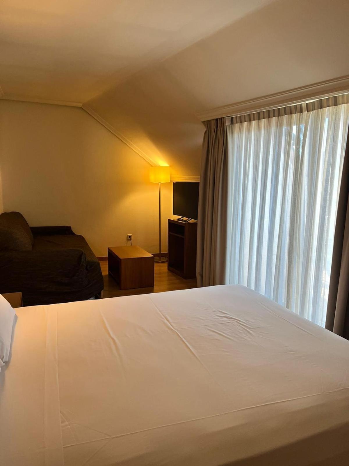 U Hotel Ogalia Vigo Ngoại thất bức ảnh