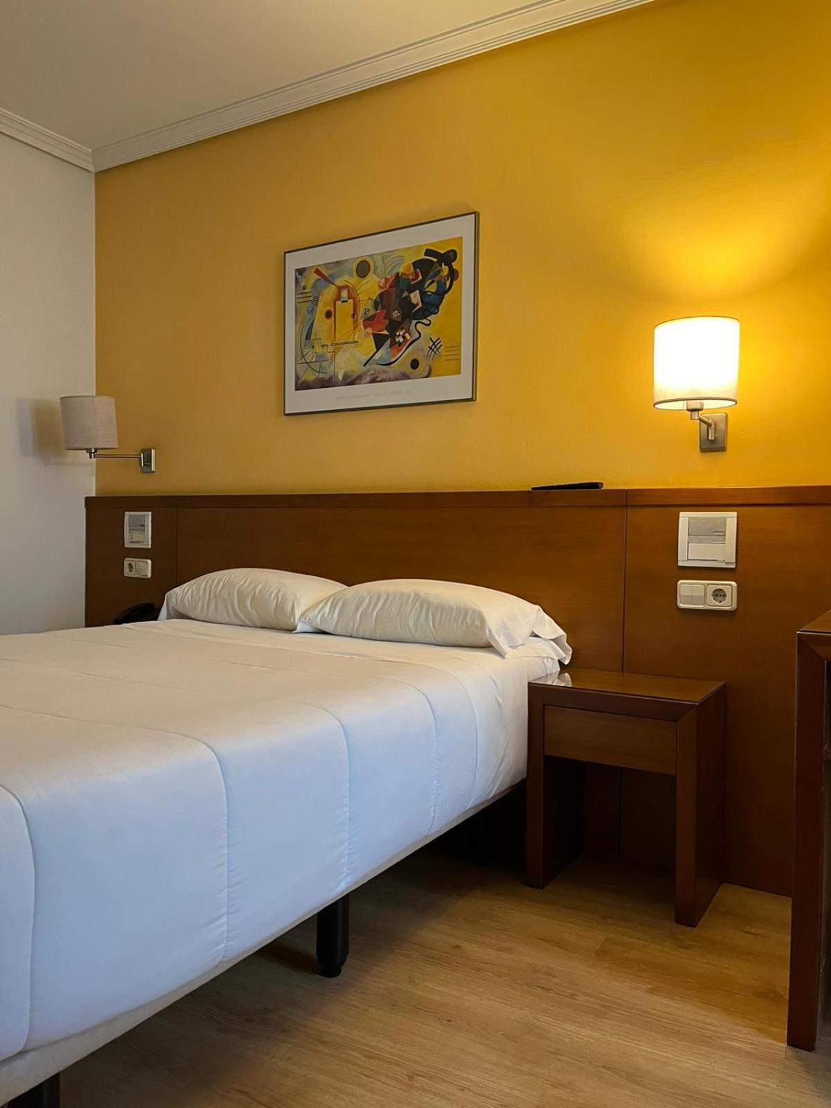 U Hotel Ogalia Vigo Ngoại thất bức ảnh